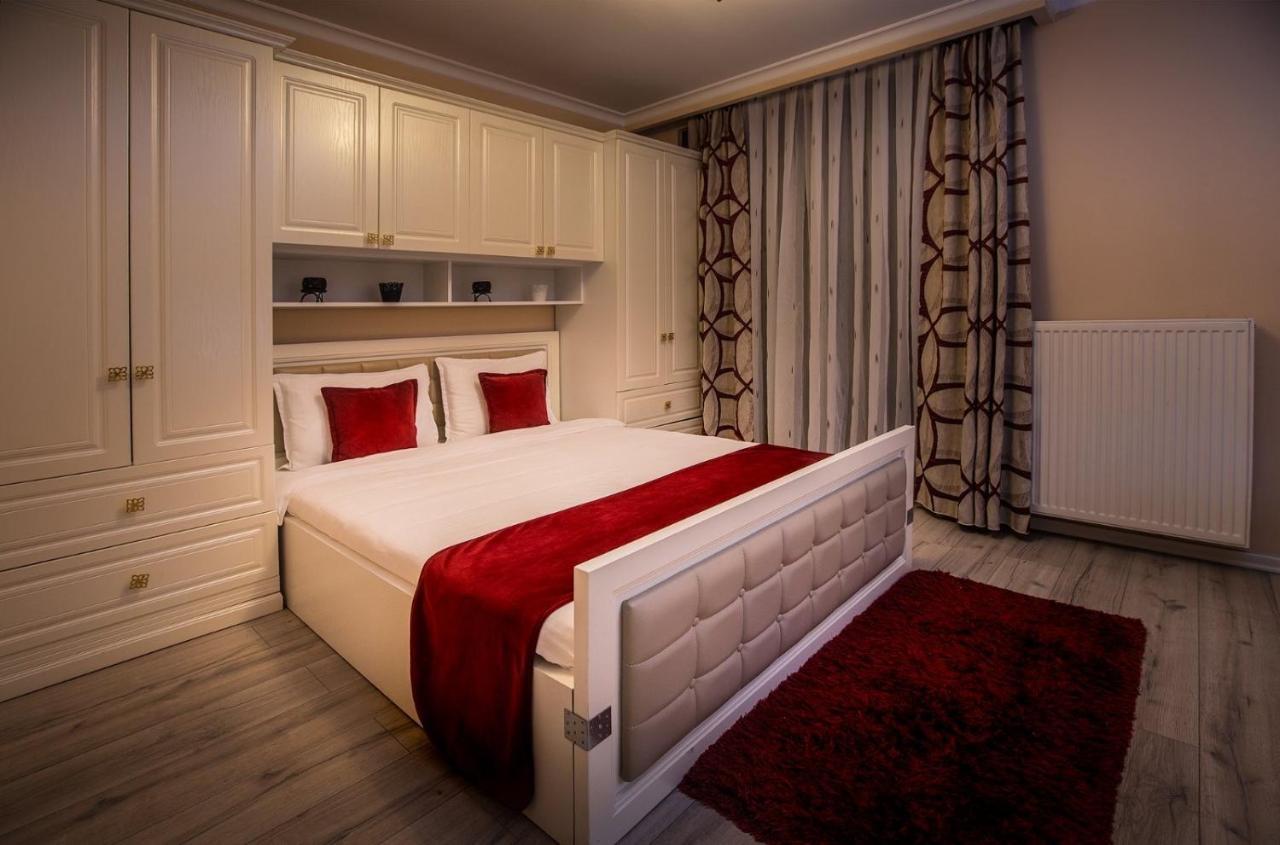 Bentley Apartments Pristina Exterior foto